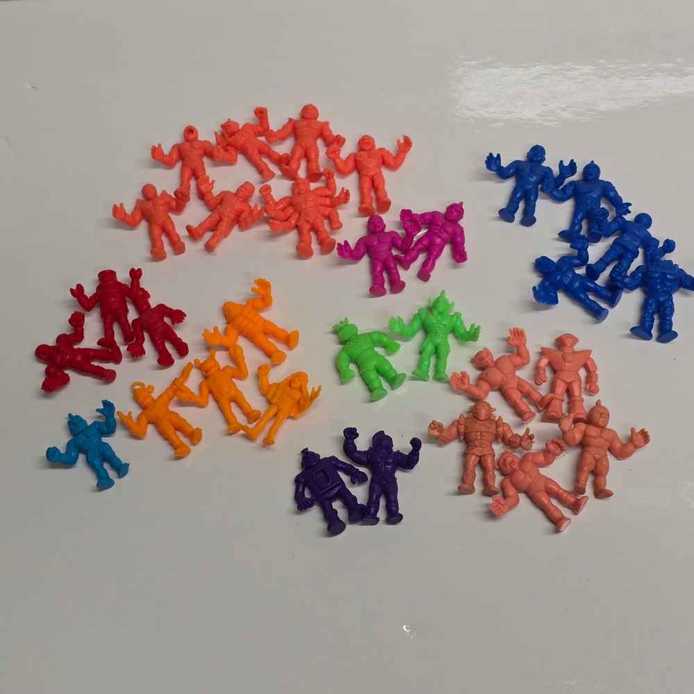 M.U.S.C.L.E Men Figures Lot of 31 Vintage‎ Kinnikuman Toys Multi Retro 80s